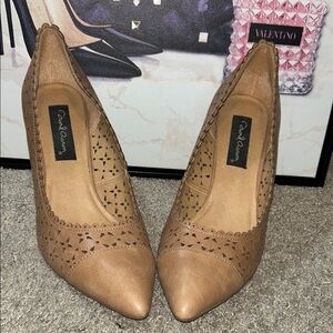 Elegant Tan Cut-Out Heels